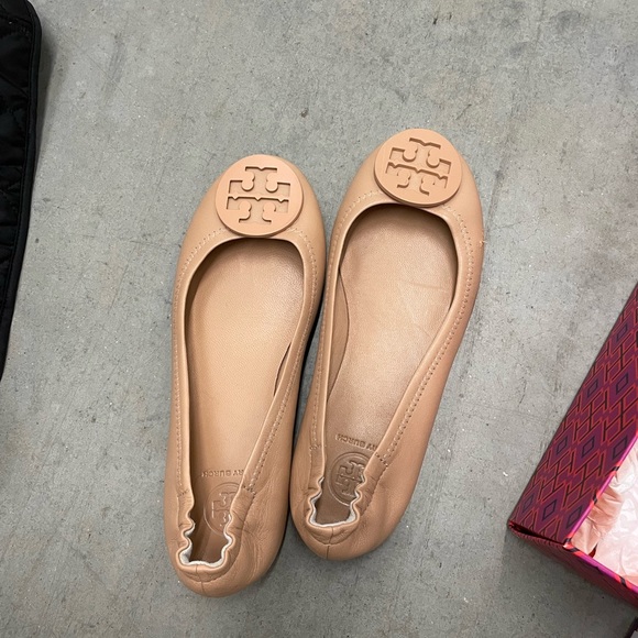 NUDE TORY BURCH BUNDLE - Picture 3 of 11